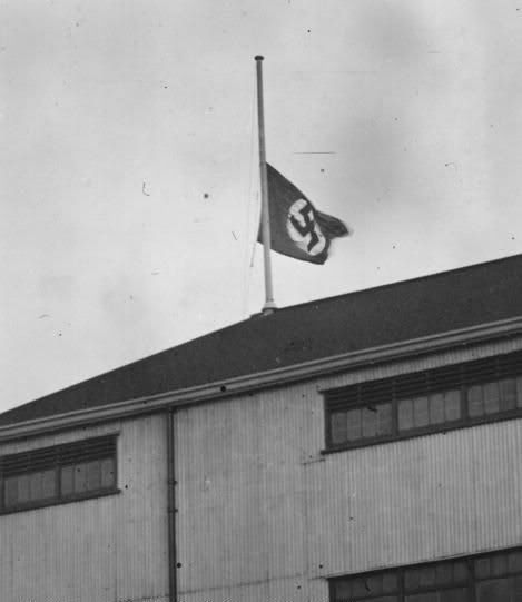 4thdec1935whitehartlane.jpg