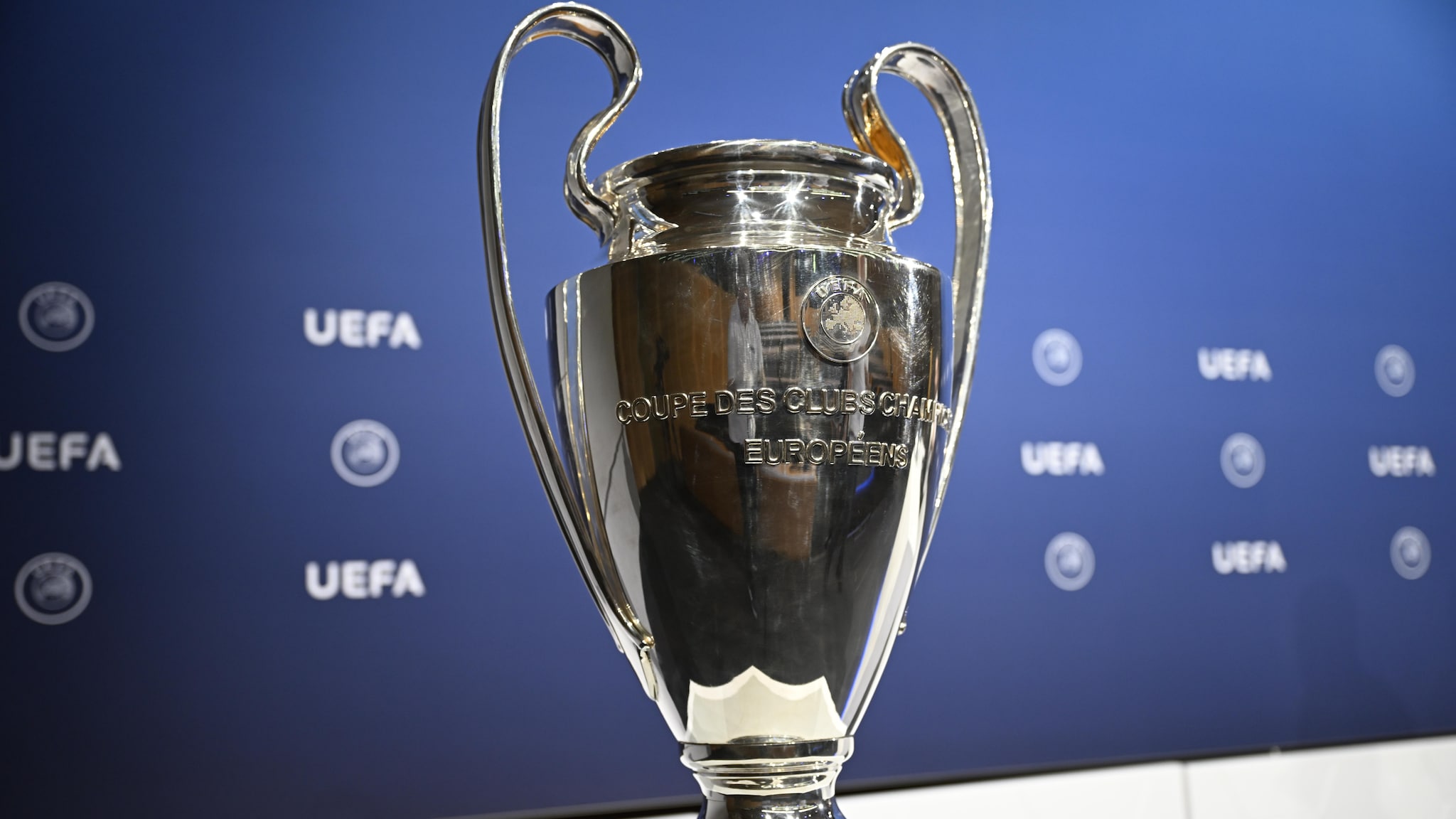 www.uefa.com