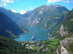 250px-Geiranger2.JPG