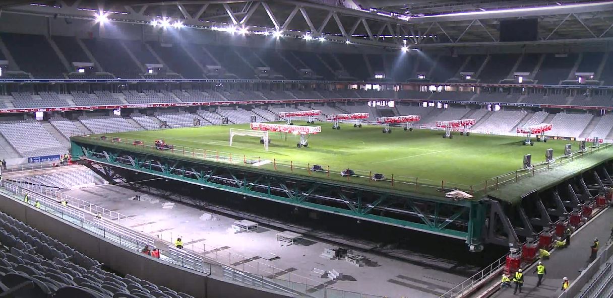 boite-a-spectacle-grand-stade-lille.JPG