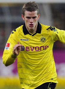 Sven-Bender-Borussia-Dortmund_2540792.jpg