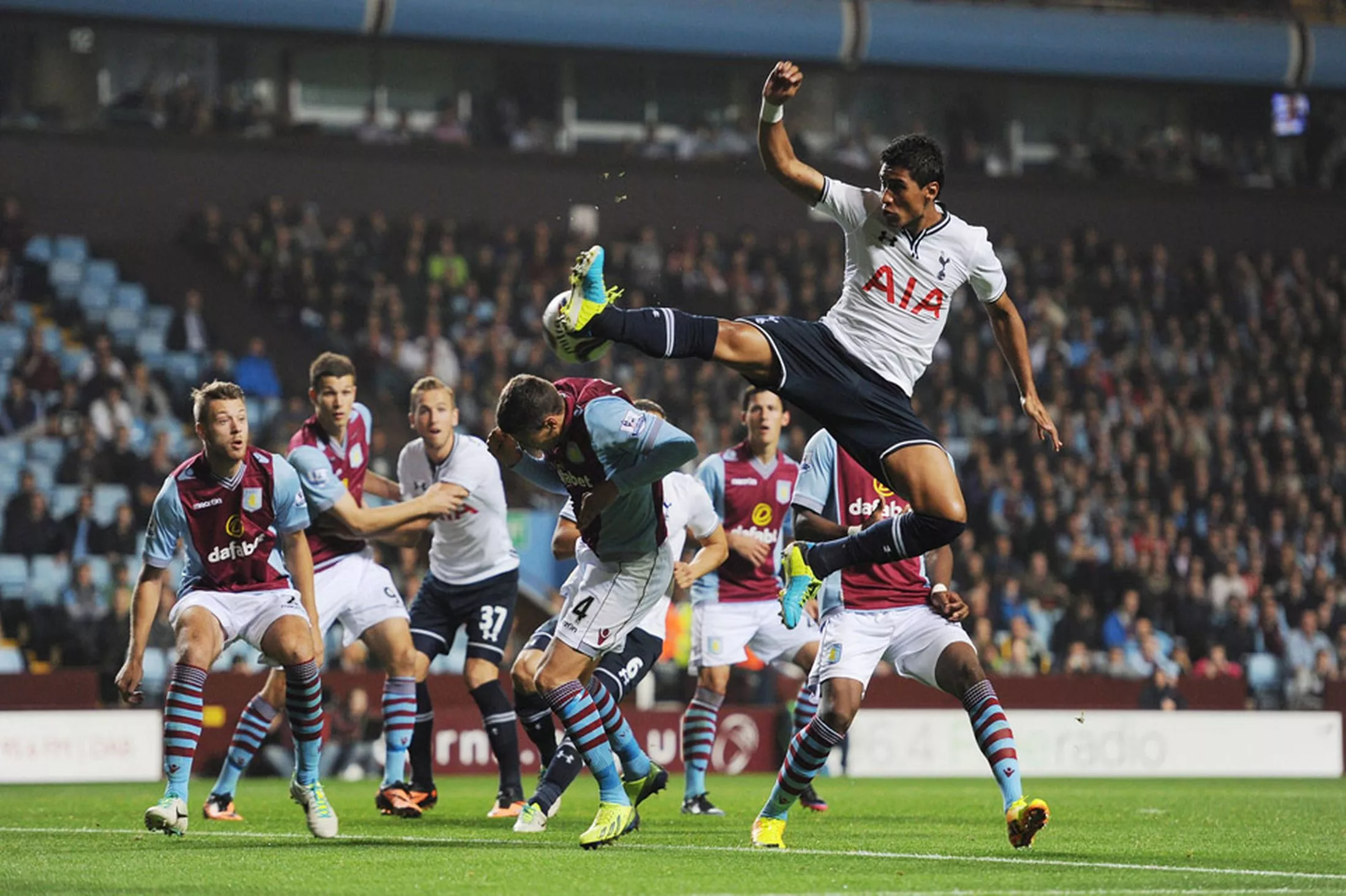 Aston-Villa-v-Tottenham-2298277.png