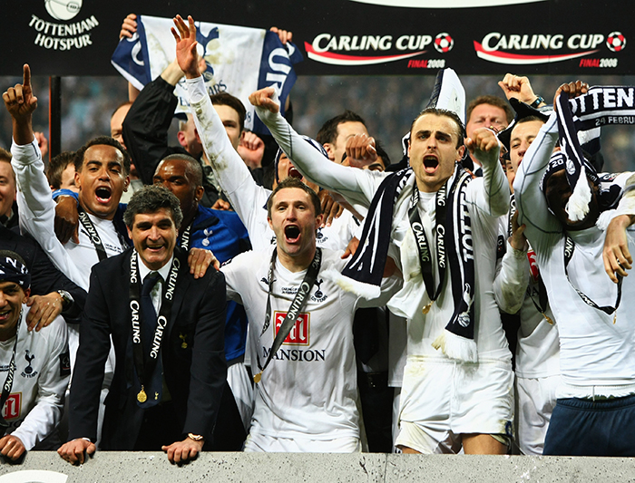 Robbie-Keane-Dimitar-Berbatov-Tottenham-League-Cup-winners-2008.jpg