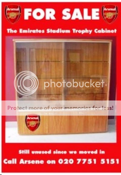 emirates-trophy-cabinet_835475-208x300.jpg