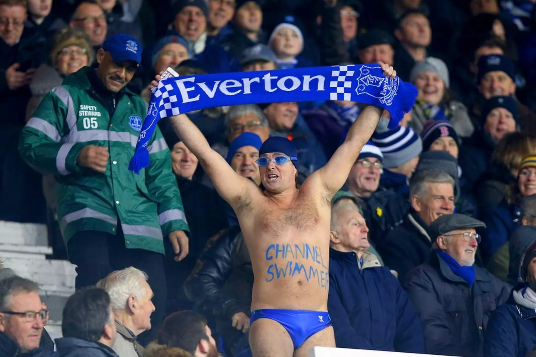 CS74421568An-Everton-fan-we.jpg